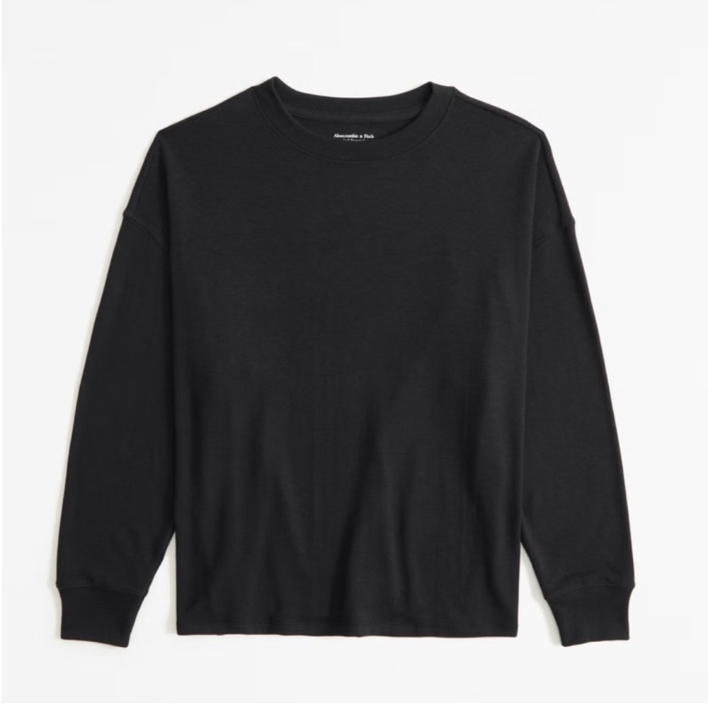 Abercrombie & Fitch Long-Sleeve Oversized Cozy Cloud Knit Crew Tee - Black